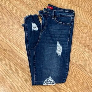 Guess jeans size 29 skinny